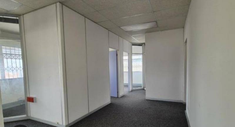 To Let commercial Property for Rent in Wynberg Western Cape